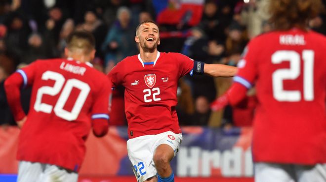 并凭借无懈 并凭借无懈