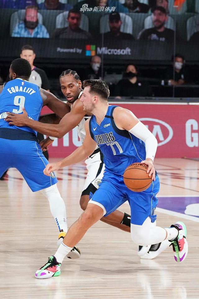 点增添了一 点增添了一