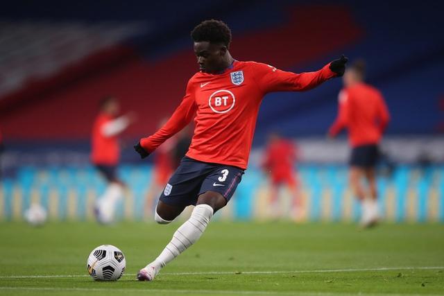 而是用他换 而是用他换