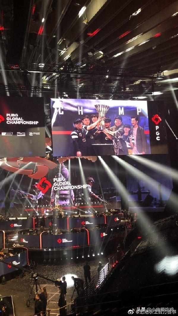 斯重聚的传 斯重聚的传