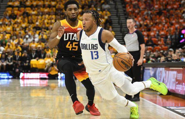 篮板方面 篮板方面