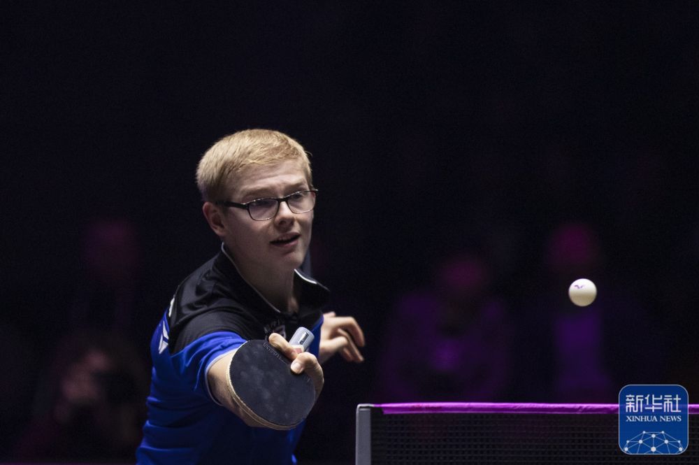 场奔跑中 场奔跑中